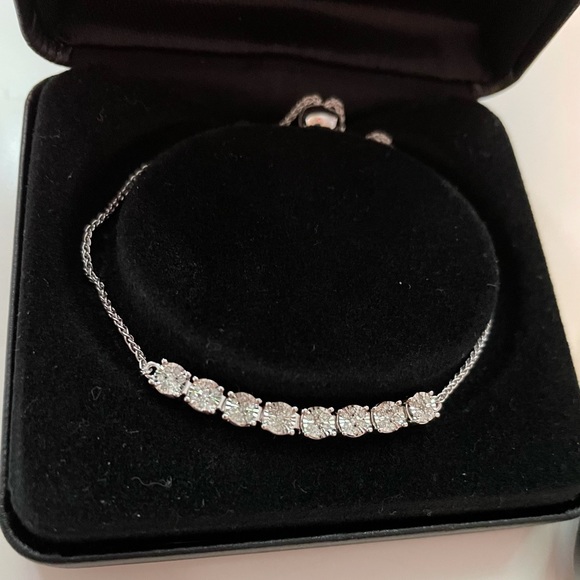 Diamond Cluster Bolo Bracelet - Picture 2 of 6